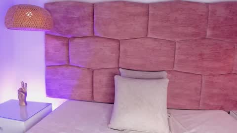   online show from 11/29/25, 03:09