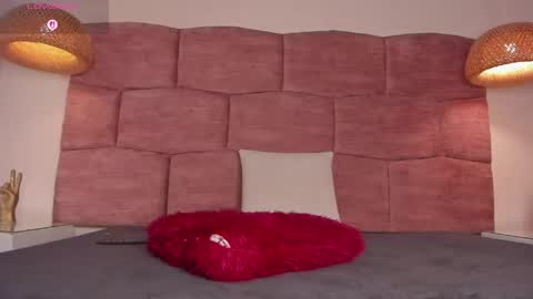   online show from 05/08/26, 02:17