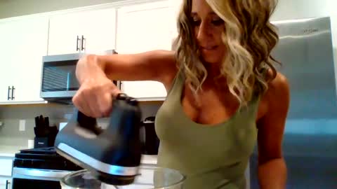 DaniBrass1 online show from 06/19/26, 01:04