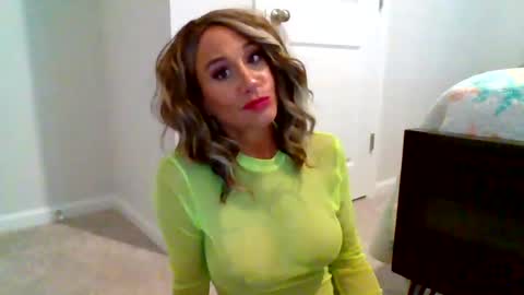 DaniBrass1 online show from 07/16/26, 03:51