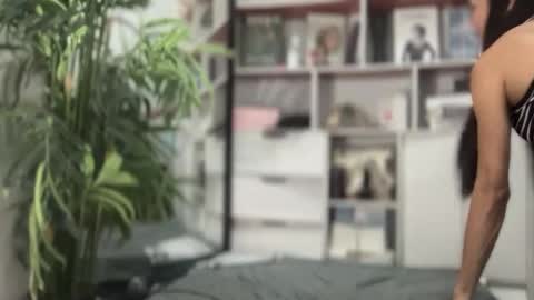 Snapshot of danica_walton chatting on 01/14/25, 03:04 danica_walton online show from 01/14/25, 03:04