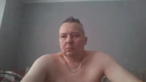 Snapshot of daniel0028 chatting on 01/12/25, 12:23 dan online show from 01/12/25, 12:23