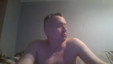 Snapshot of daniel0028 chatting on 01/13/25, 12:51 dan online show from 01/13/25, 12:51