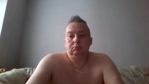 Snapshot of daniel0028 chatting on 10/12/25, 11:09 dan online show from 10/12/25, 11:09