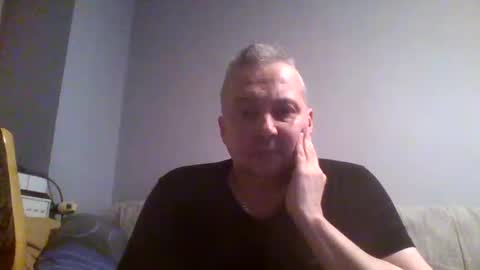Snapshot of daniel0028 chatting on 04/17/26, 12:57 dan online show from 04/17/26, 12:57