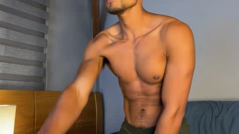 Snapshot of daniel0910s chatting on 01/16/25, 02:09 Daniel online show from 01/16/25, 02:09