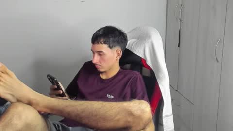 Snapshot of daniel_443 chatting on 12/03/25, 04:20 DANIEL online show from 12/03/25, 04:20