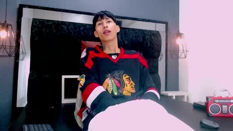 Daniel Delux  online show from 12/04/25, 11:08