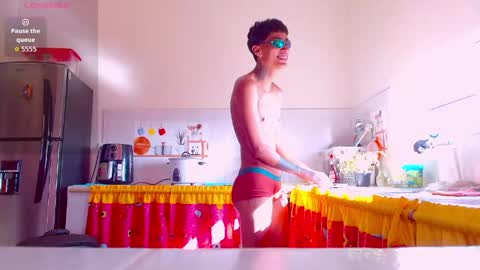 daniel_deluxx online show from 05/15/26, 01:18