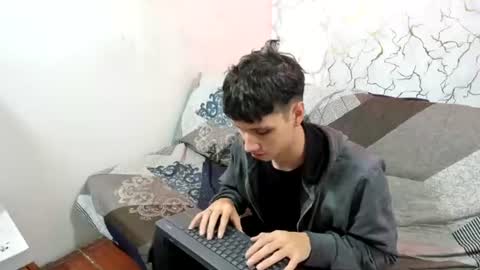 daniel_hot_11 online show from 07/25/26, 01:47