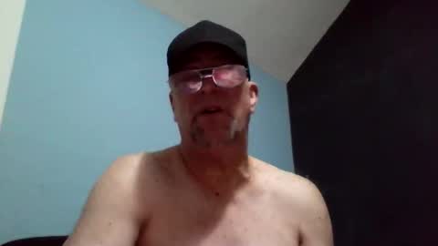 Daniel online show from 12/16/25, 05:34