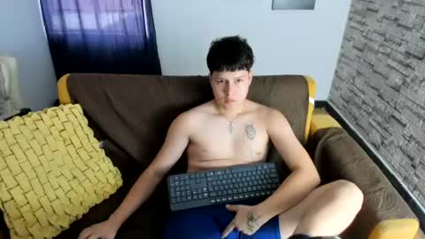 daniel_leon_c online show from 06/15/26, 06:32