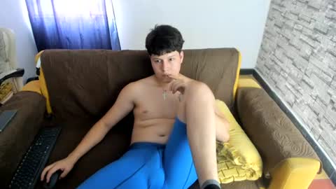 daniel_leon_c online show from 06/26/26, 06:56