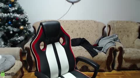 Snapshot of daniel_padalecki chatting on 01/20/25, 07:04 Daniel online show from 01/20/25, 07:04