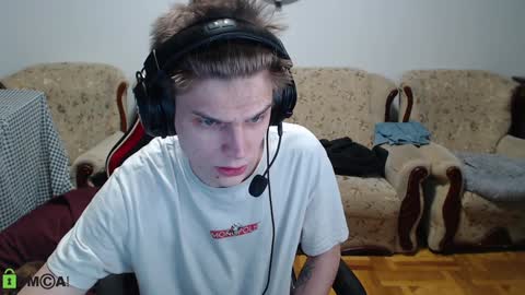 Snapshot of daniel_padalecki chatting on 02/08/25, 11:13 Daniel online show from 02/08/25, 11:13