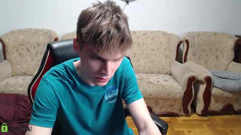 Snapshot of daniel_padalecki chatting on 02/09/25, 10:21 Daniel online show from 02/09/25, 10:21