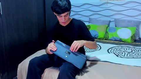 Snapshot of daniel_rochax chatting on 03/13/26, 12:12 Daniel online show from 03/13/26, 12:12