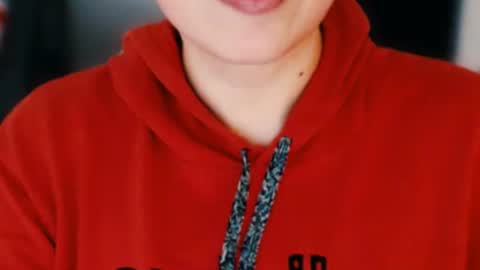 Snapshot of daniel_ruis16 chatting on 03/05/25, 08:00 daniel_ruis16 online show from 03/05/25, 08:00