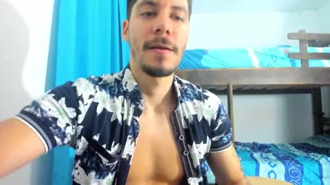 Snapshot of daniel_sexy77 chatting on 10/30/25, 12:45 Daniel sexy77 online show from 10/30/25, 12:45