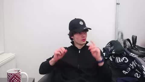 Snapshot of daniel_shawn chatting on 02/21/26, 03:07 DANIEL SHAWN online show from 02/21/26, 03:07