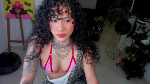 Snapshot of daniela_arenas chatting on 01/15/26, 01:21 daniela_arenas online show from 01/15/26, 01:21