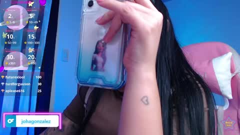 Snapshot of daniela_cute22 chatting on 05/28/26, 02:53 DANIELA online show from 05/28/26, 02:53