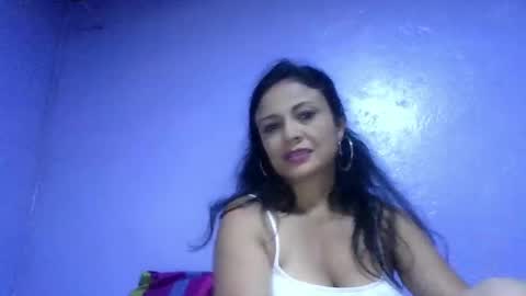 Snapshot of daniela_love1 chatting on 03/22/26, 08:23 daniela_love1 online show from 03/22/26, 08:23