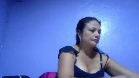 Snapshot of daniela_love1 chatting on 05/10/26, 01:22 daniela_love1 online show from 05/10/26, 01:22