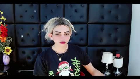 daniela_pink_ online show from 02/24/26, 09:24