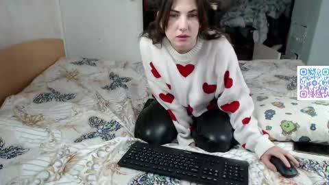 Snapshot of danielacooperx chatting on 03/03/26, 07:47 Daniela Cooper online show from 03/03/26, 07:47