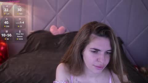 Snapshot of danielareign chatting on 02/15/26, 08:57 danielareign online show from 02/15/26, 08:57