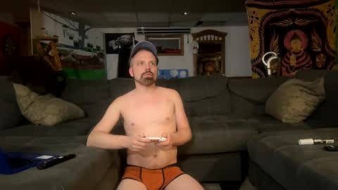 Daniel online show from 01/18/25, 01:52