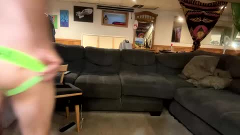 Daniel online show from 09/28/25, 08:14