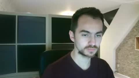 danielbt28 online show from 02/23/25, 08:22