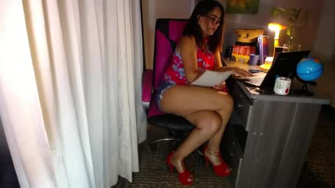 Angie online show from 05/09/26, 07:52