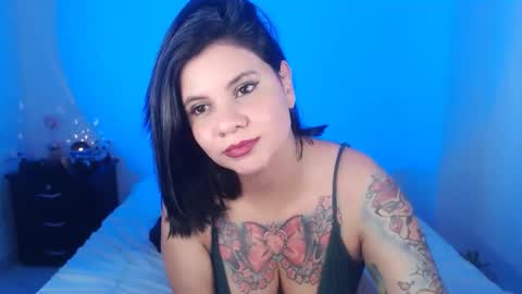 daniellerain online show from 01/13/25, 01:56