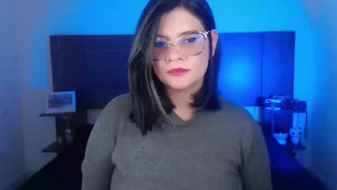 daniellerain online show from 03/08/25, 04:23