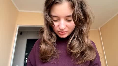 Mia online show from 11/04/25, 07:29