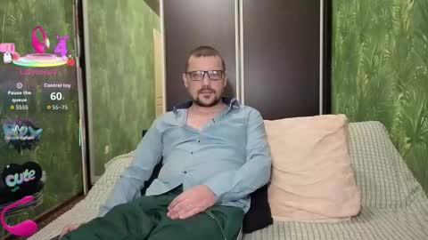 Snapshot of danielocool chatting on 09/18/25, 07:10 DanieloCool online show from 09/18/25, 07:10