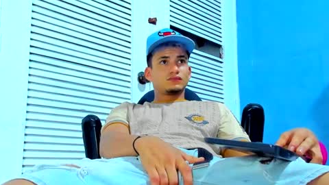 Dani online show from 01/13/25, 04:07