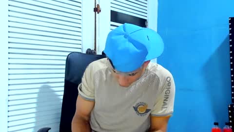 Dani online show from 01/16/25, 04:07