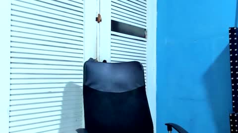 Dani online show from 01/21/25, 04:10