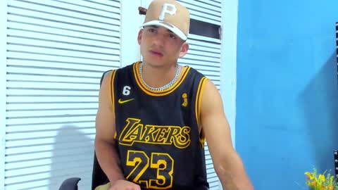 Dani online show from 01/30/25, 04:06