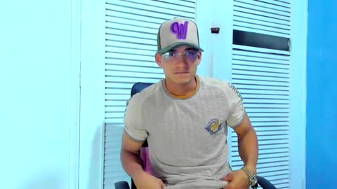 Dani online show from 02/11/25, 03:50