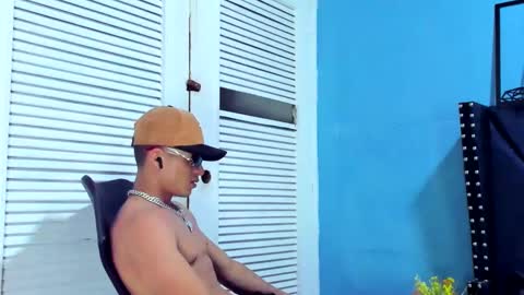 Dani online show from 02/13/25, 10:23