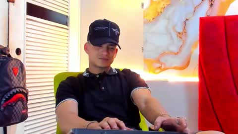 Dani online show from 12/18/25, 03:56