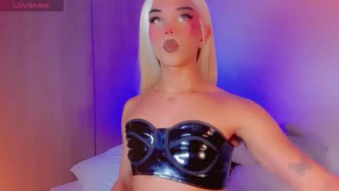 DANNI LEE online show from 03/13/26, 07:09