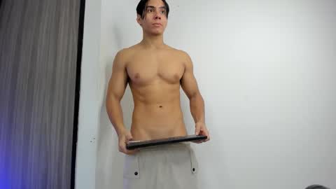 daniisus online show from 11/30/25, 11:25