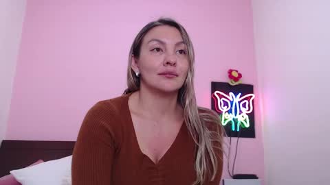 K A R O L online show from 01/11/25, 01:37