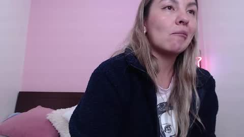 K A R O L online show from 01/19/25, 02:04